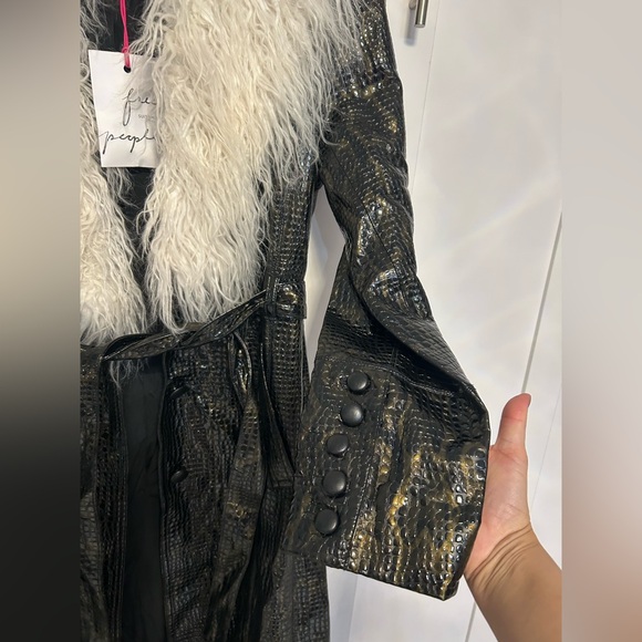 Free People Vegan Midnight Train Duster in black with a white faux fur collar - Picture 8 of 15